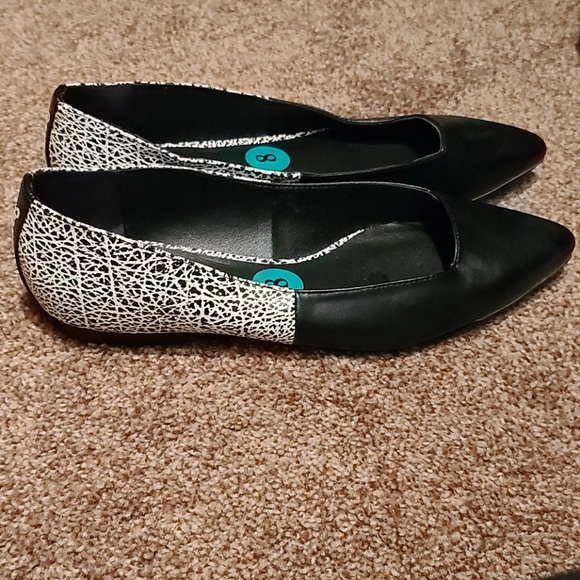 Sam Edelman Cirus Elissa Flats - Picture 2 of 4